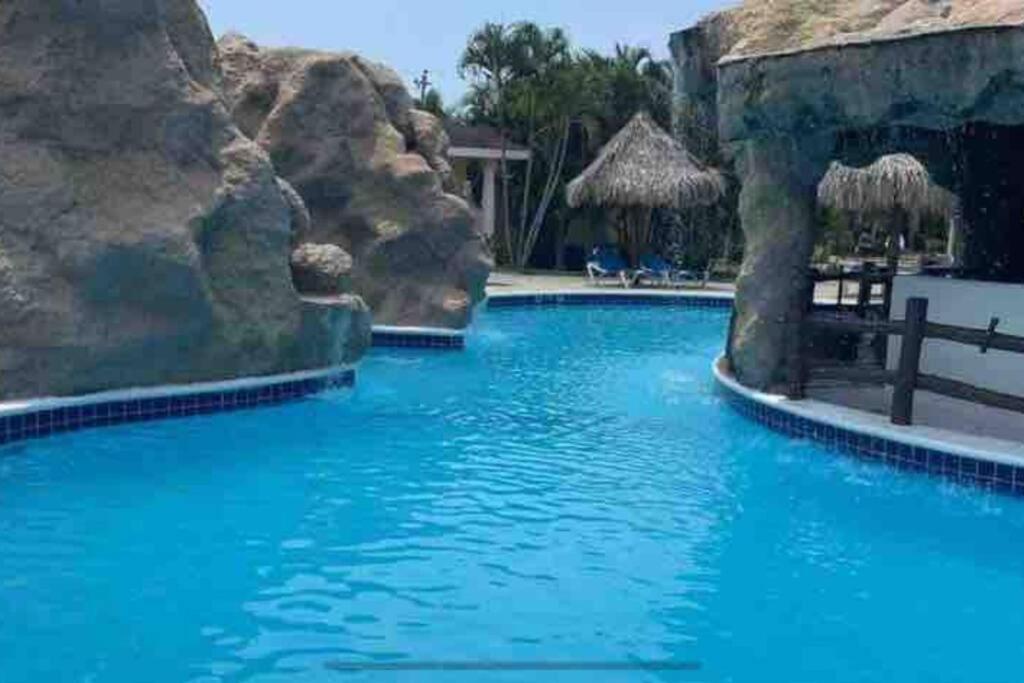 Villa De Ali In Palma Real La Ceiba Ngoại thất bức ảnh